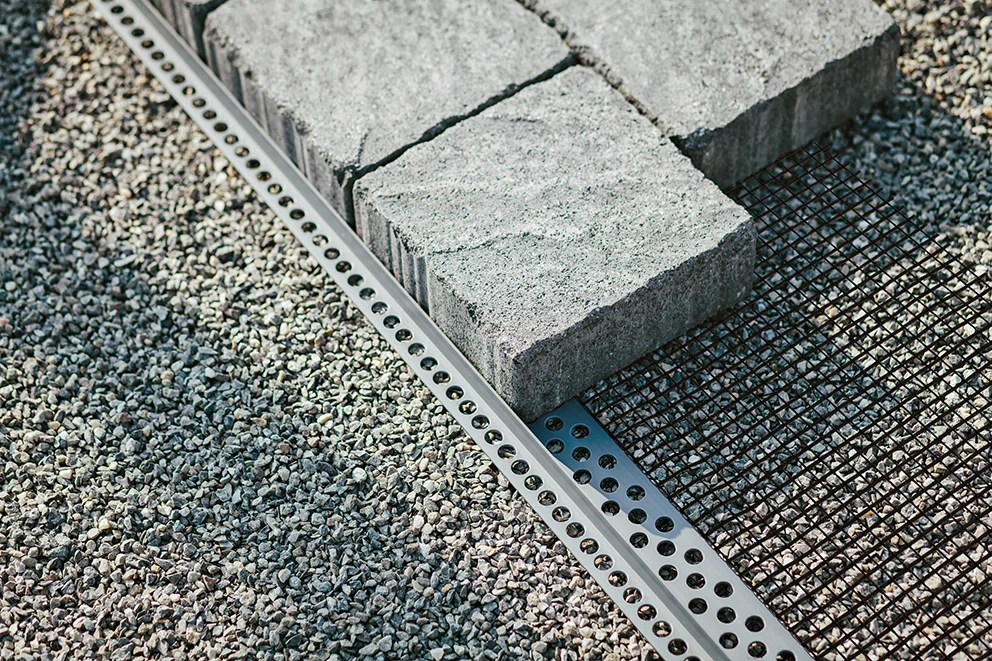 steinfix® h22 - pre betónovú a zámkovú dlažbu | ukončenie terasy | dľžka 2 m